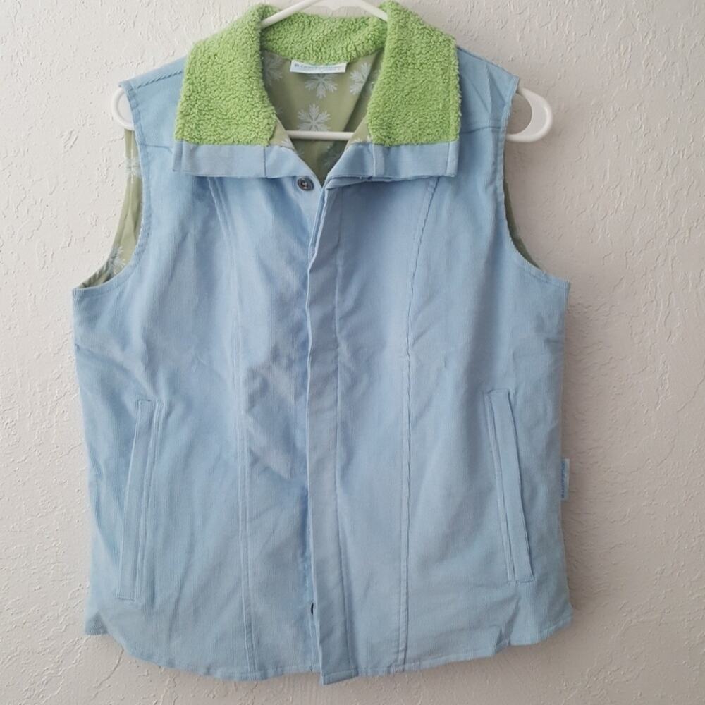 Carve Designs corduroy vest Medium
